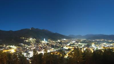 immagine della webcam nei dintorni di Valbondione: webcam Clusone