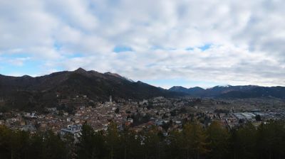 immagine della webcam nei dintorni di Rifugio Calvi Laghi Gemelli: webcam Clusone