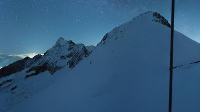 immagine della webcam nei dintorni di Passo Tonale: webcam Ghiacciaio Presena