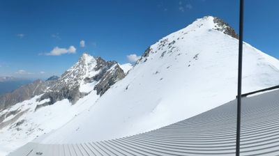 immagine della webcam nei dintorni di Madonna di Campiglio: webcam Ghiacciaio Presena