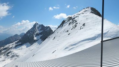 immagine della webcam nei dintorni di Sobretta Vallalpe: webcam Ghiacciaio Presena