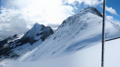 immagine della webcam nei dintorni di Saviore dell'Adamello: webcam Ghiacciaio Presena