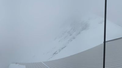 immagine della webcam nei dintorni di Carisolo: webcam Ghiacciaio Presena