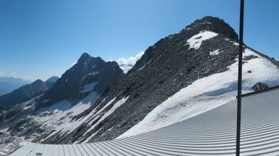 immagine della webcam nei dintorni di Santa Caterina Valfurva: webcam Ghiacciaio Presena