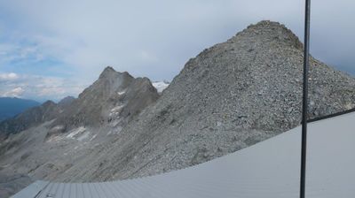 immagine della webcam nei dintorni di Spiazzo: webcam Ghiacciaio Presena