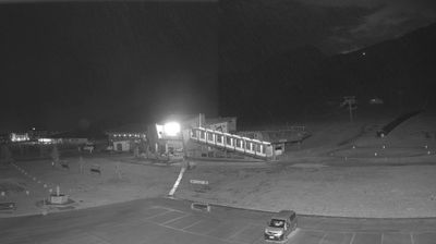 immagine della webcam nei dintorni di Monte Spinale: webcam Passo Tonale