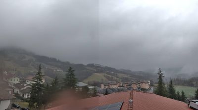 immagine della webcam nei dintorni di Langhirano: webcam Castelnovo ne' Monti