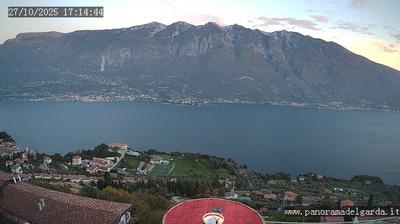 immagine della webcam nei dintorni di Brenzone sul Garda: webcam Tremosine sul Garda