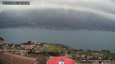 immagine della webcam nei dintorni di Caprino Veronese: webcam Tremosine sul Garda