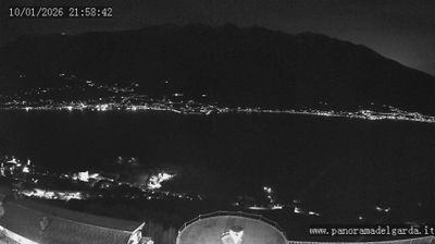 immagine della webcam nei dintorni di San Giacomo di Brentonico: webcam Tremosine sul Garda