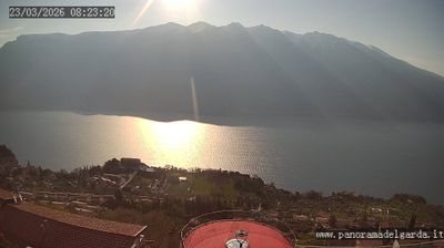 immagine della webcam nei dintorni di Nago-Torbole: webcam Tremosine sul Garda