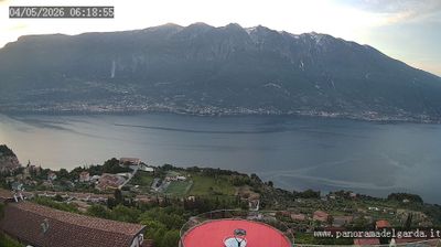 immagine della webcam nei dintorni di Caprino Veronese: webcam Tremosine sul Garda