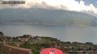 immagine della webcam nei dintorni di Tignale: webcam Tremosine sul Garda