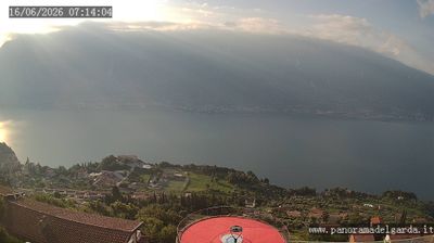 immagine della webcam nei dintorni di San Zeno di Montagna: webcam Tremosine sul Garda