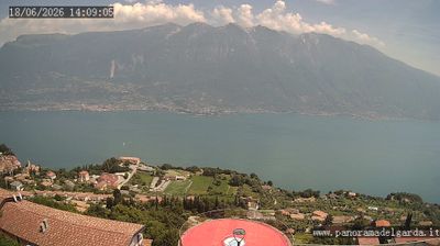 immagine della webcam nei dintorni di Caprino Veronese: webcam Tremosine sul Garda