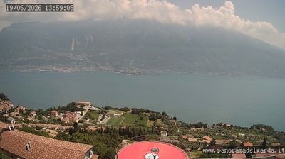 immagine della webcam nei dintorni di Malcesine: webcam Tremosine sul Garda
