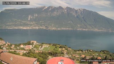 immagine della webcam nei dintorni di Riva del Garda: webcam Tremosine sul Garda