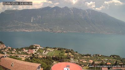 immagine della webcam nei dintorni di Brentonico: webcam Tremosine sul Garda