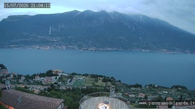 immagine della webcam nei dintorni di San Giacomo di Brentonico: webcam Tremosine sul Garda