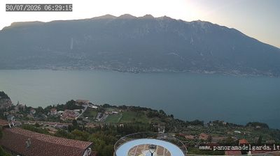 immagine della webcam nei dintorni di Pieve di Ledro: webcam Tremosine sul Garda