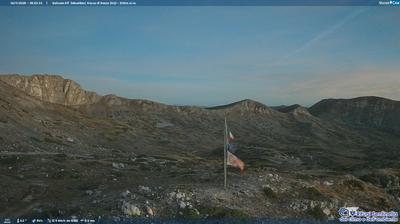 immagine della webcam nei dintorni di Campo Imperatore: webcam Rocca di Mezzo