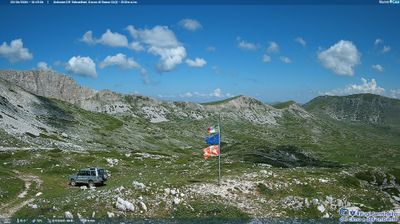immagine della webcam nei dintorni di Ofena: webcam Rocca di Mezzo